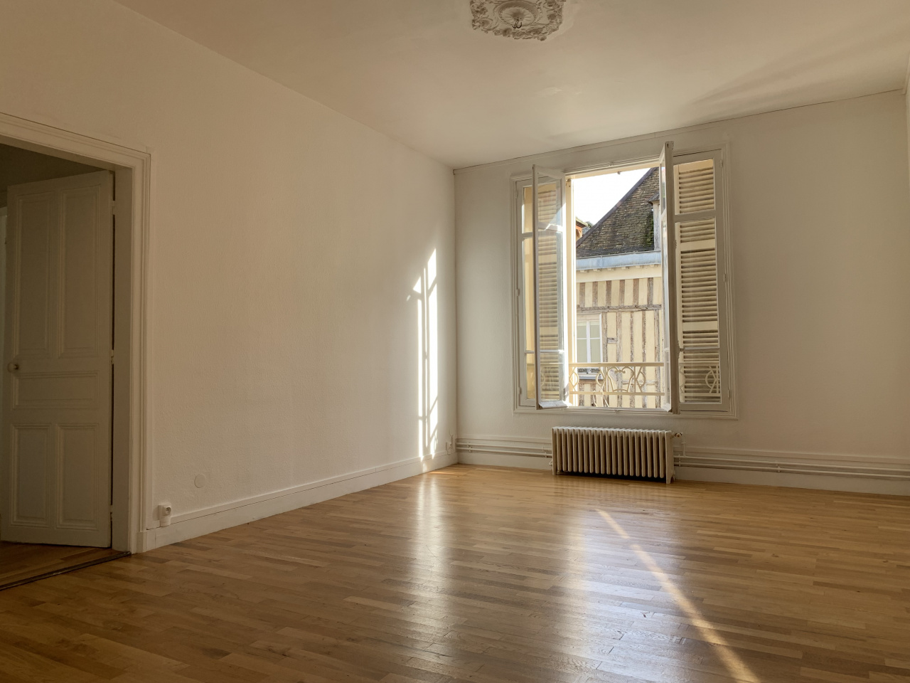 Image_1, Appartement, Troyes, ref : 7401