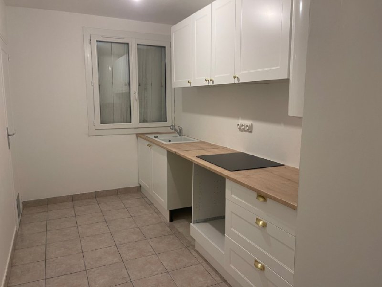 Image_2, Appartement, Saint-Julien-les-Villas, ref :100738