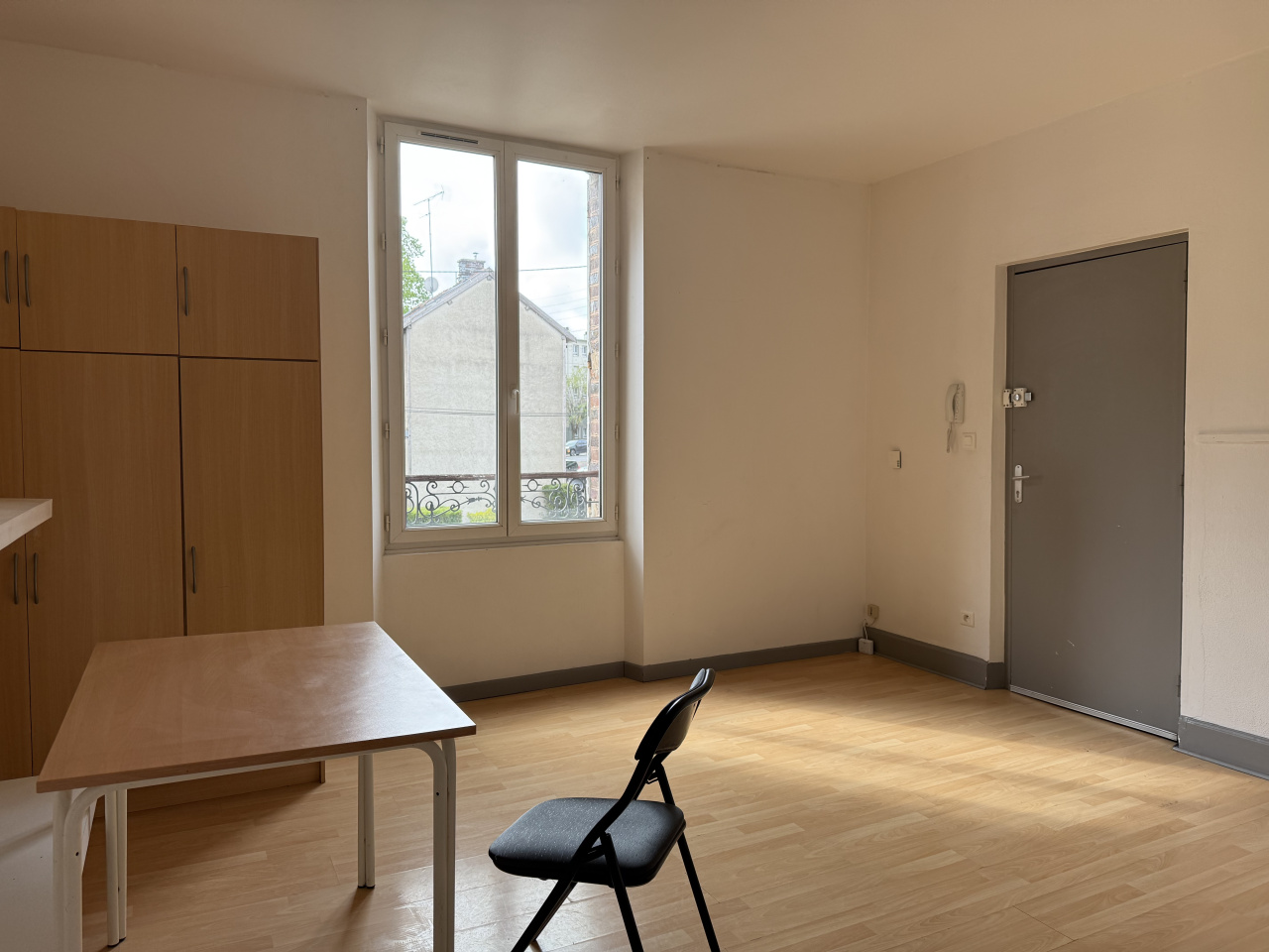 Image_1, Studio, Troyes, ref :7514