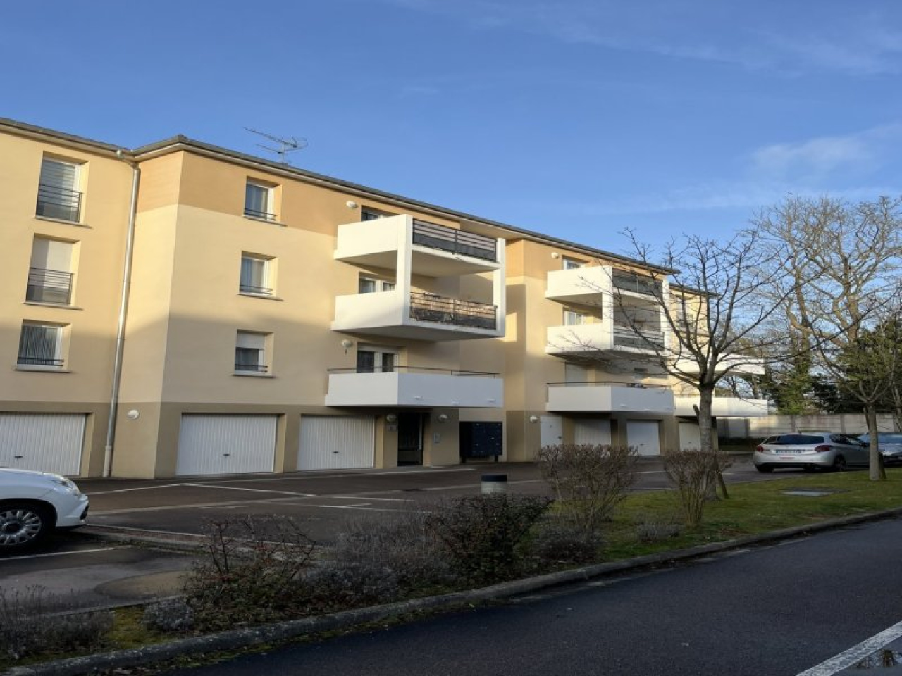 Image_1, Appartement, Sainte-Savine, ref :1001317