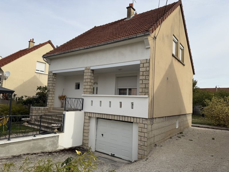 House 4 pièces · 81.00 m² à St andre les vergers